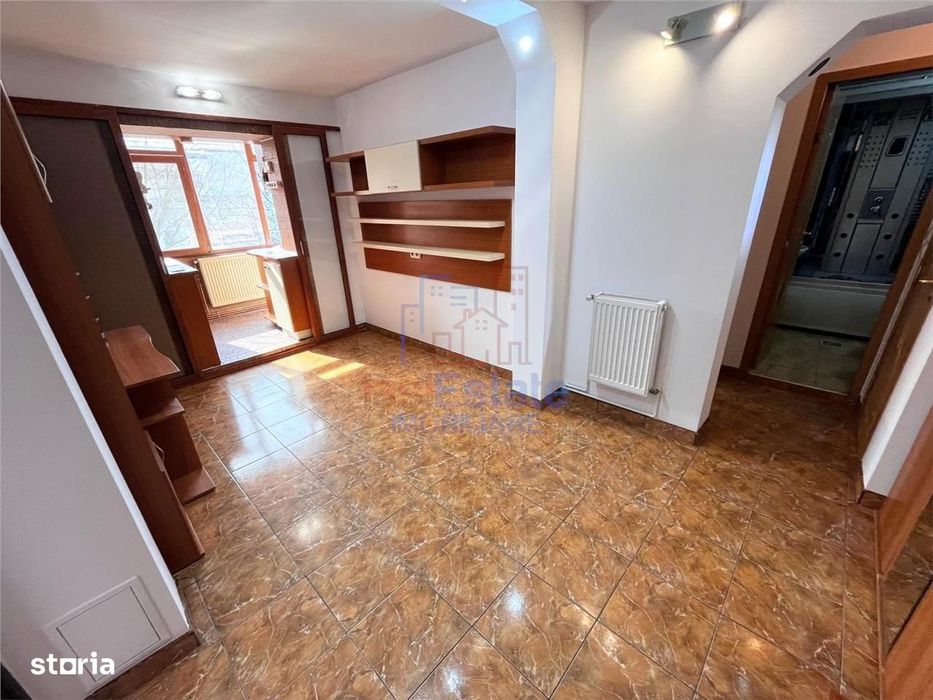 Zona Rond Vechi - Nicolina Apartament 2 camere