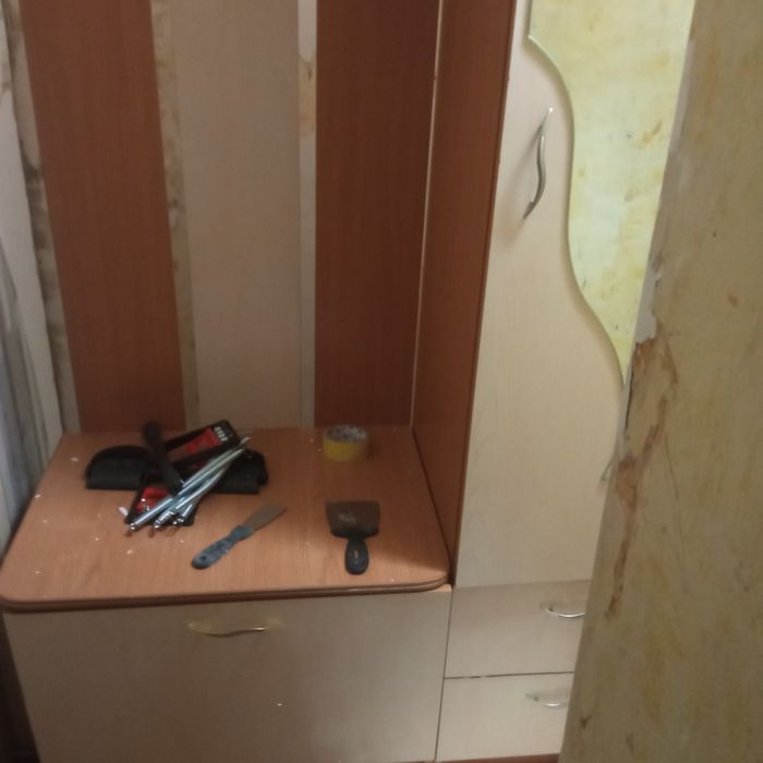 Отдам прихожку за 5000