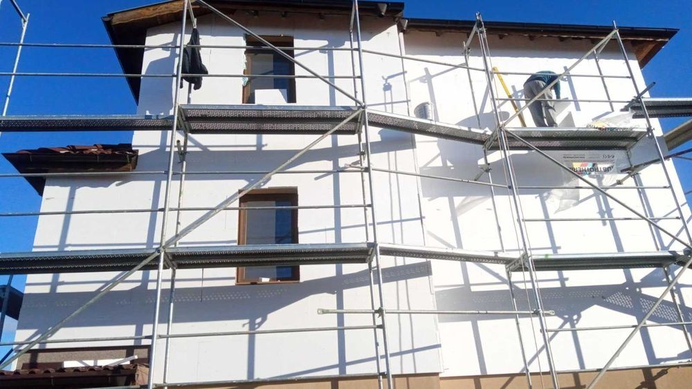 Строителни услуги от А до Я- изолация, бетонови основи, груб строеж.