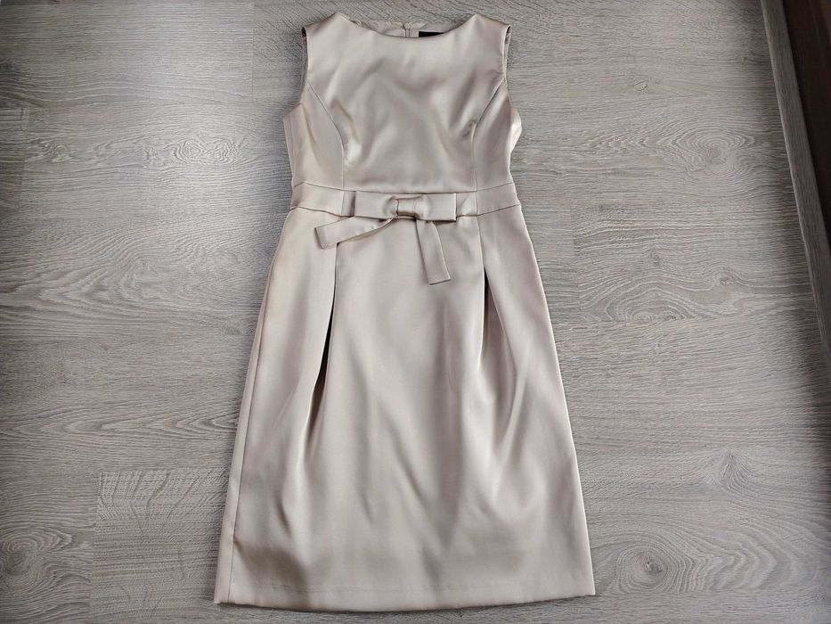 Rochie dama Hallhuber, marime 38 cm, stare excelenta