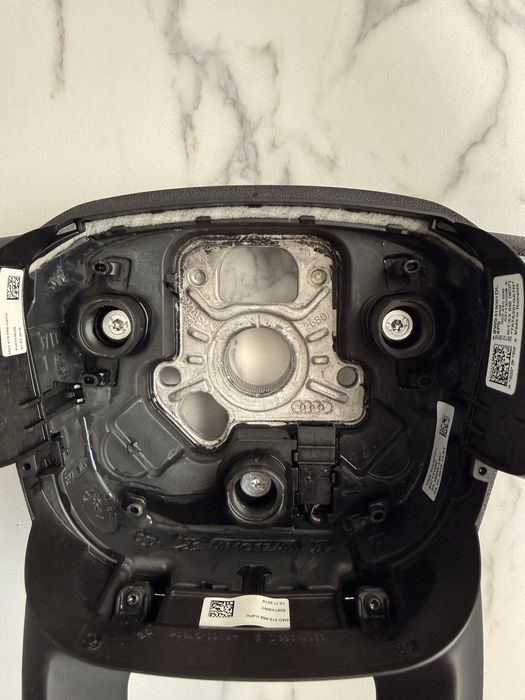 Volan original Audi A4 - B9