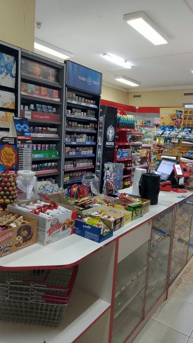Продам продуктовый минимаркет