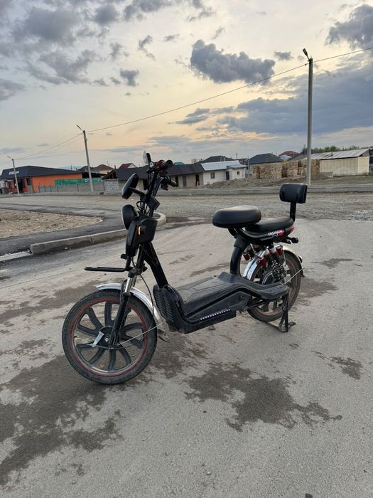 Электронный скутер