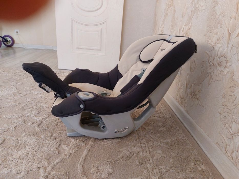 Продам автокресло детское