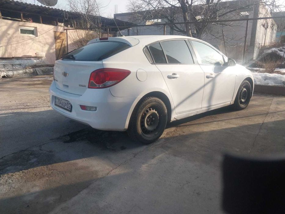 продам шевроле круз 2012года