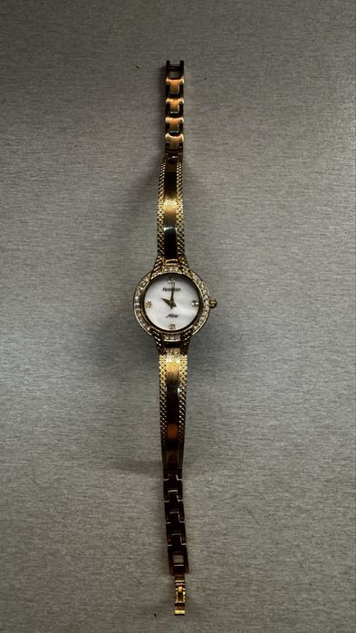 Женски часовник Armitron Now