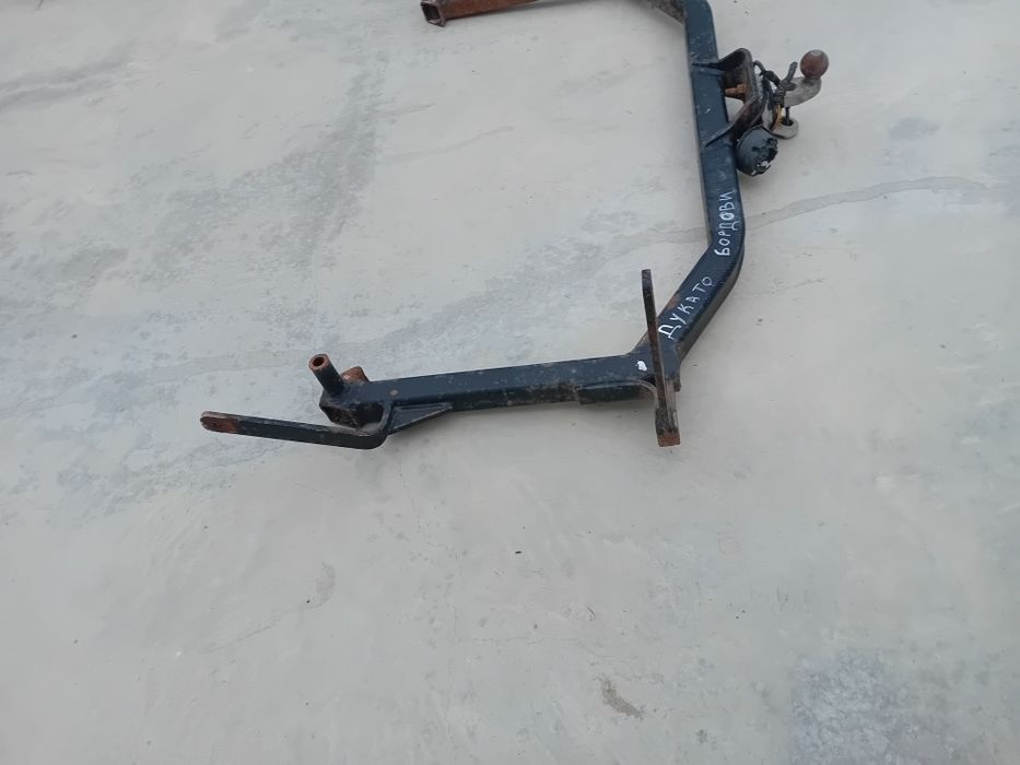 Теглич за Фият Дукато/ Пежо Боксер /Fiat Ducato/Peugeot Boxer  Бордови