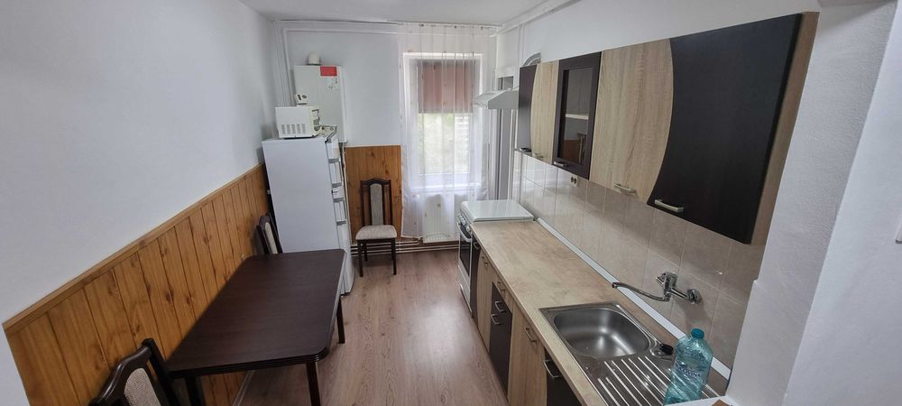 Ofer spre închiriere apartament 2 camere, confort 1, Tudor, zona Corina, parter inalt