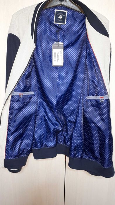 куртка-бомбер THOMAS GRAF, для плотного типа фигуры.