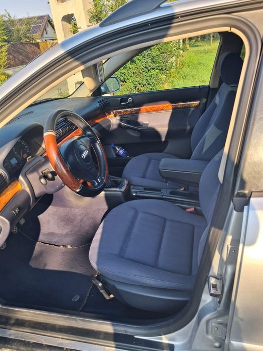 Vând Audi A4 B5 din anul 2000