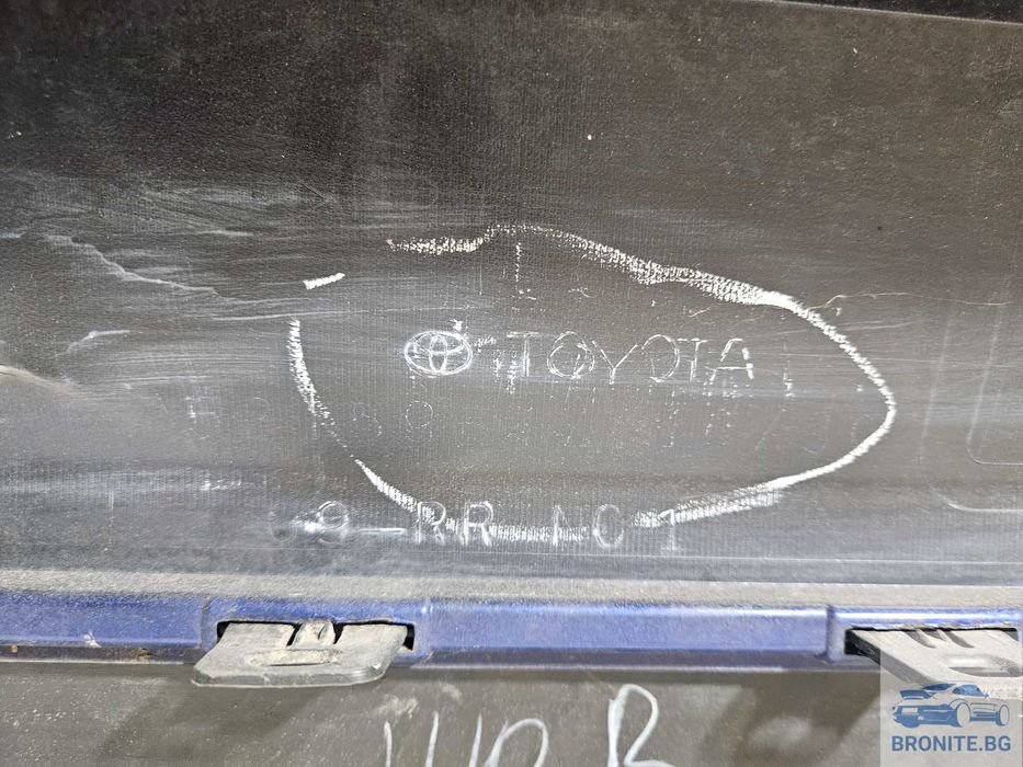 Задна броня TOYOTA PRIUS 4 Тойота Приус IV 2015- 2018