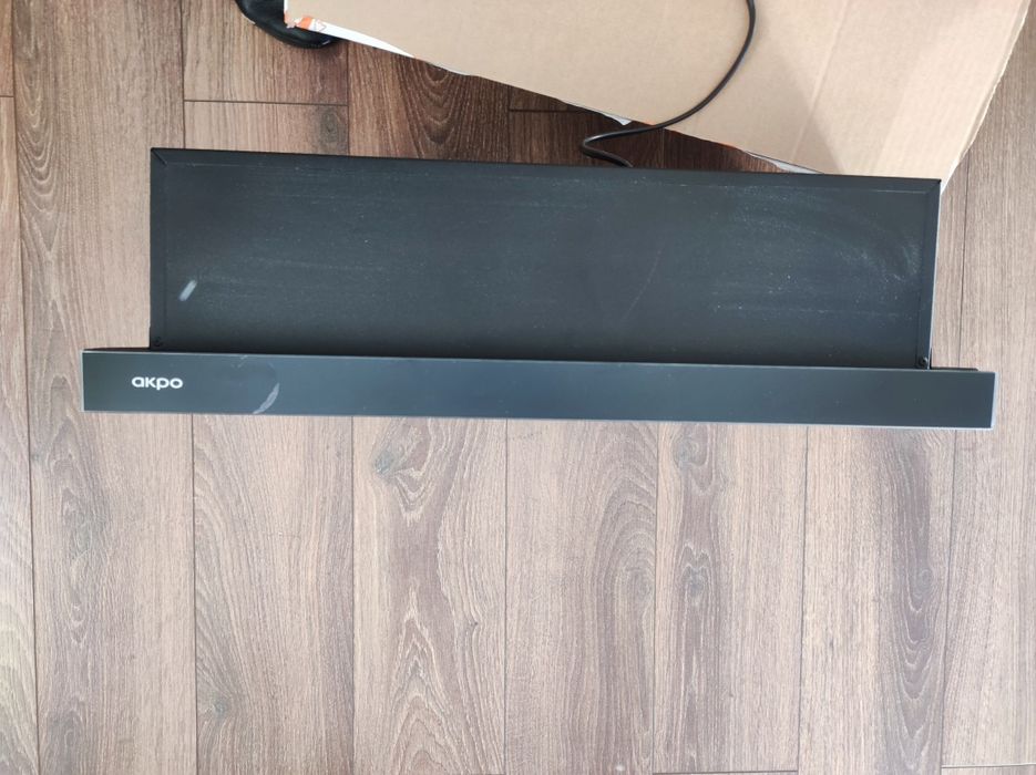 Продам вытяжку кухонную