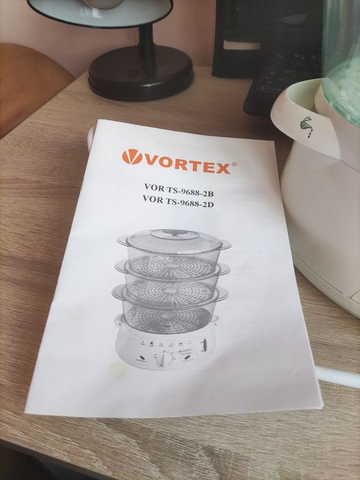 Aparat de gătit cu abur