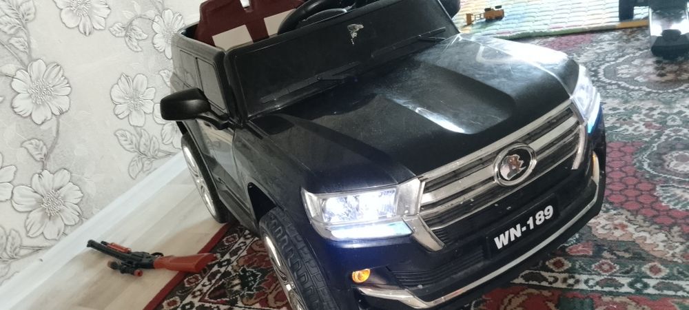 Электро мобиль Машина TOYOTA 200
