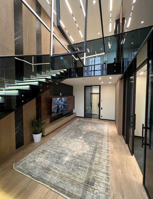 Сдается 4х комнатная Пент-Хаус! Жк Nrg-Айбек!