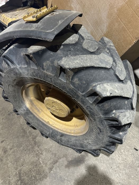 405/70/R20 балон