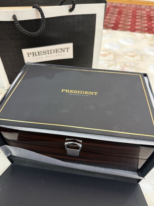 Soat presedent watch