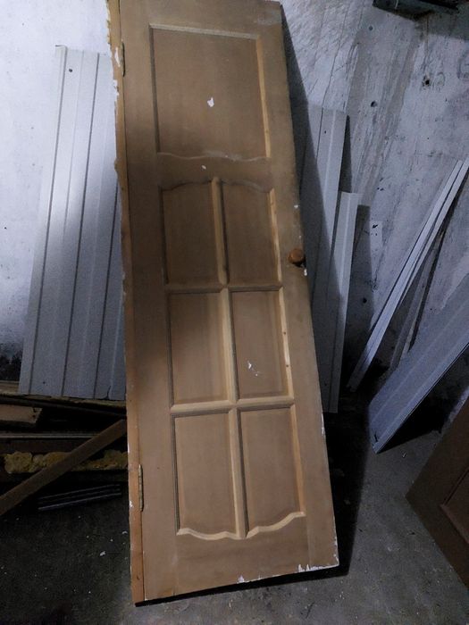 Есіктер таза ағаштан