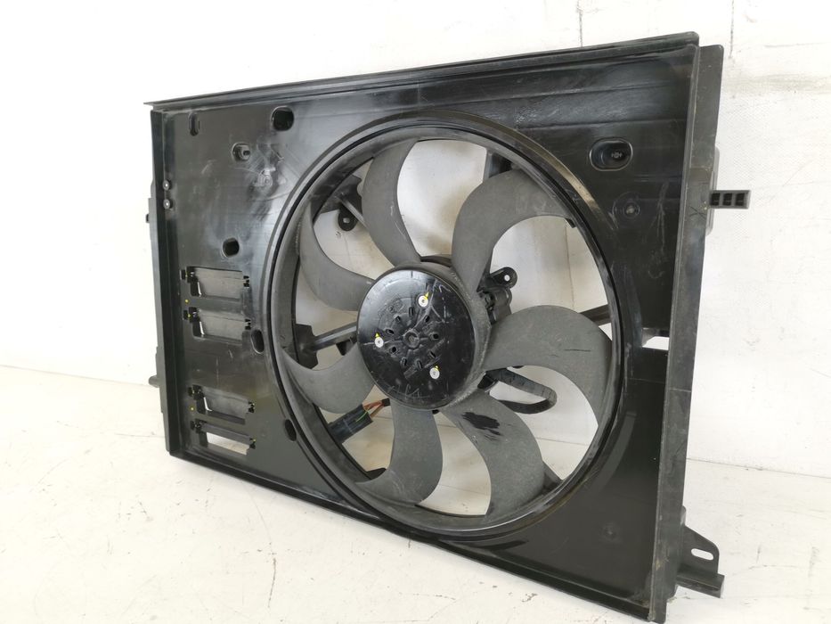 Електровентилатор Радиатор Рено Каджар 1 / Renault Kadjar 1 Оригинален