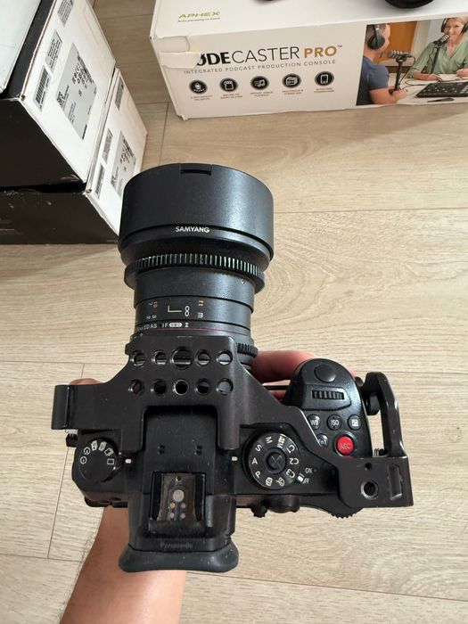Panasonic GH5s + Obiectiv Samyang