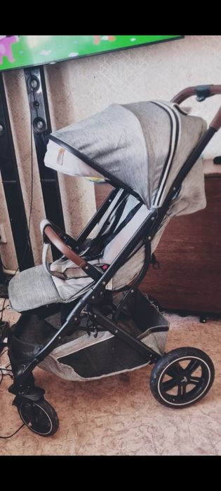 Продам коляску  в хорошем состоянии