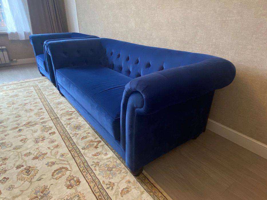 Диван с креслом