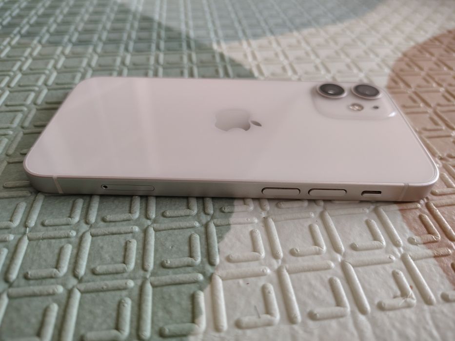 Iphone 12 mini 64gb в идеале!