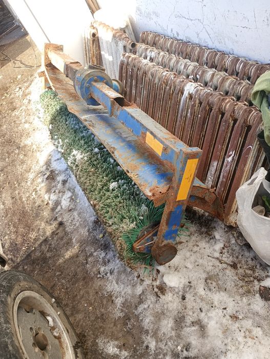 Продам щётку на мтз