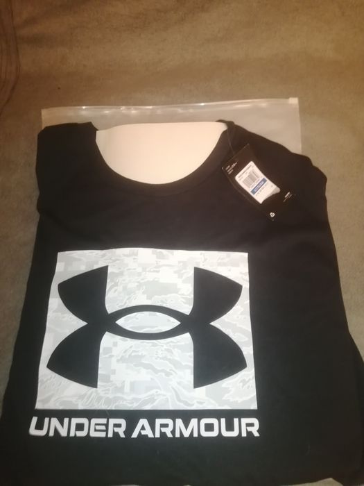 Футболки мужские