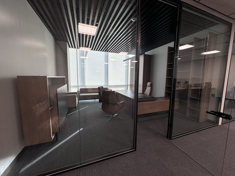 Сдам офис в центре БЦ А+класса Bomi, Ташкент сити, Дружба метро Ak90