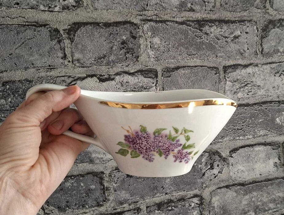 Соусник от сервиза "Сирень" завода Дулёво