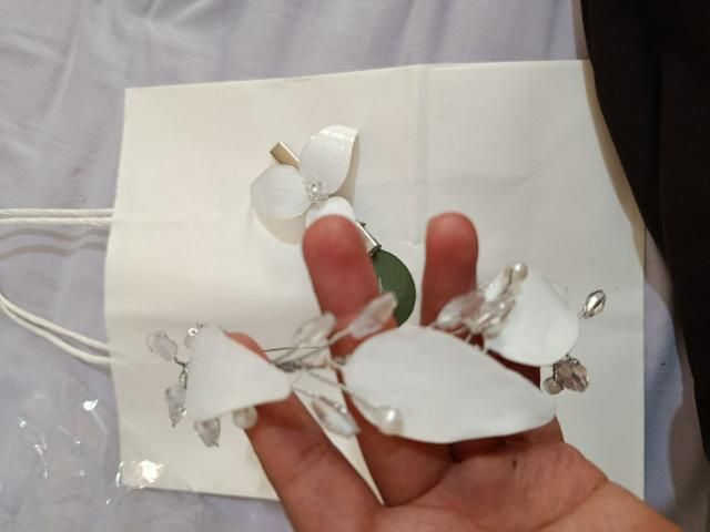 Kelinchaklar uchun diadema