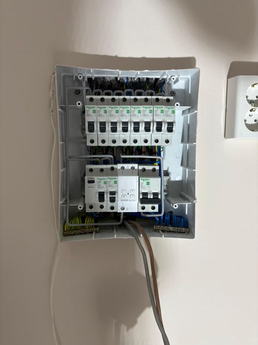 Электрик в Алматы | Электромонтаж под ключ | Срочный выезд