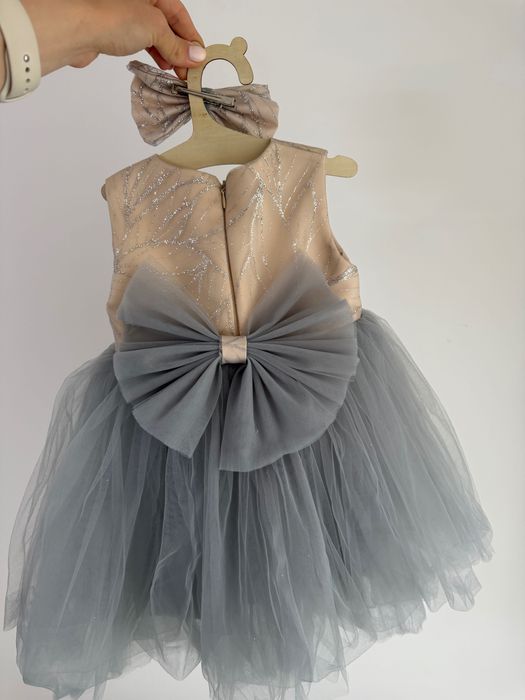 Бебешка рокля, панделка за коса и ръкави