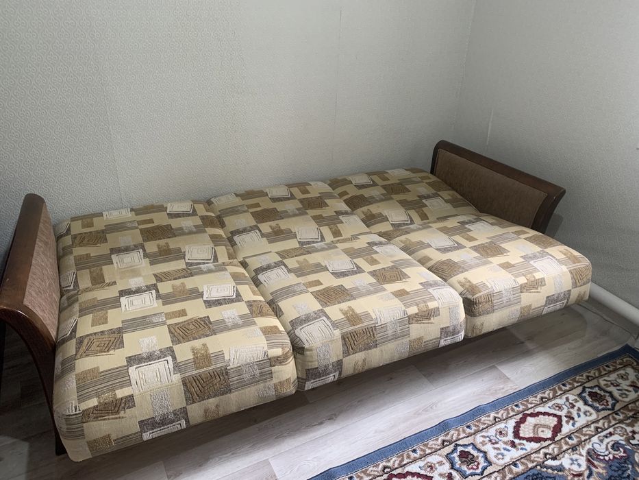 Диван книжка с креслами