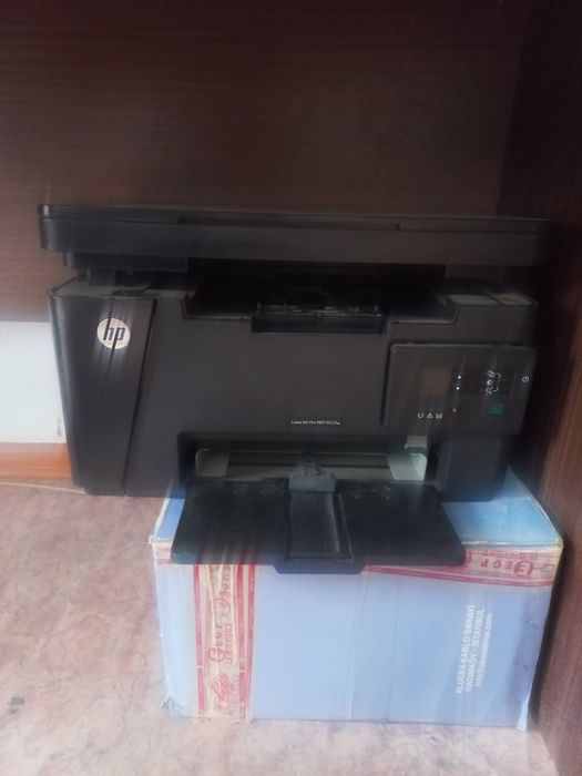 продам МФУ НР М 125 а