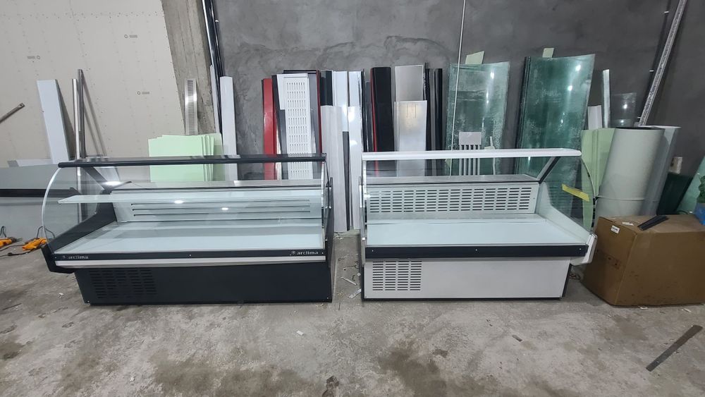 Витрина холодильник