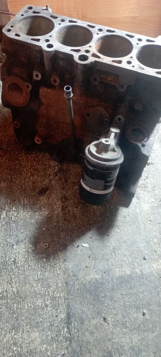 Блок двигателя 1.8 пассат ауди