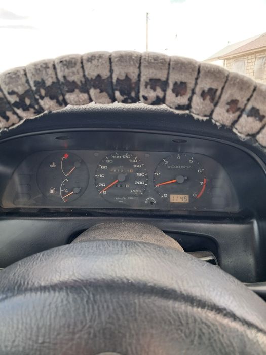 Продаю Nissan primera