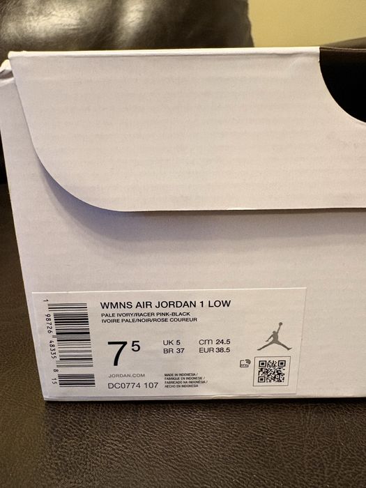 Se vinde Nike Jordan