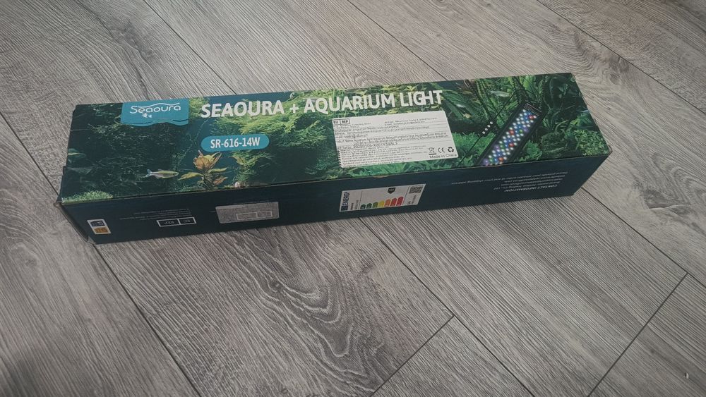 Lampa pentru acvariu