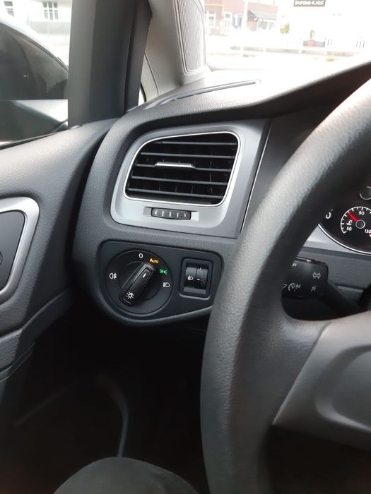 VOLKSWAGEN Golf 2014 — imagine 4