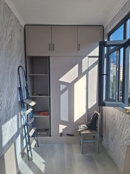 Mebel na zakaz. Sifat va tejamkorlik