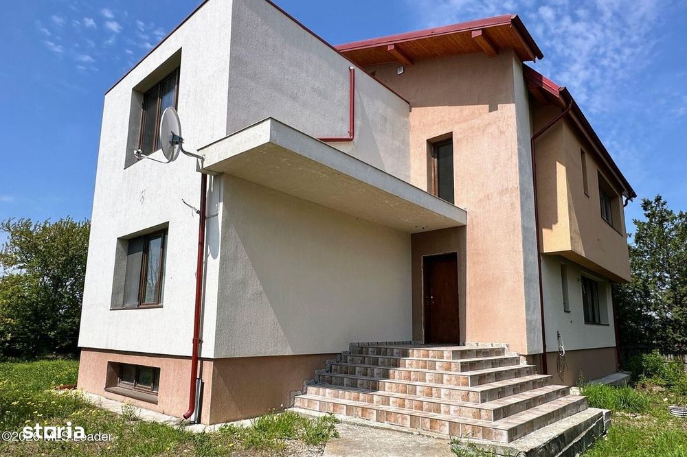 Tamasi - langa padure, casa 300 mp teren 711 mp, personalizabila