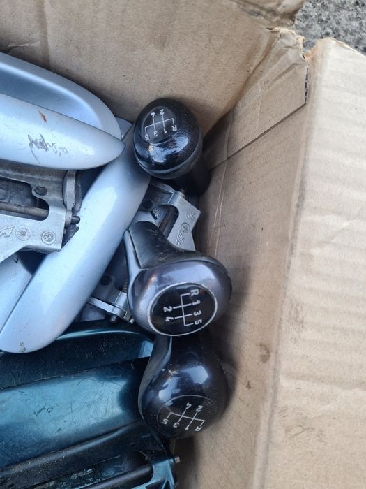 Ручки бмв е34 е38 е39 е32 е36 внутренняя и наружная. Солдатики