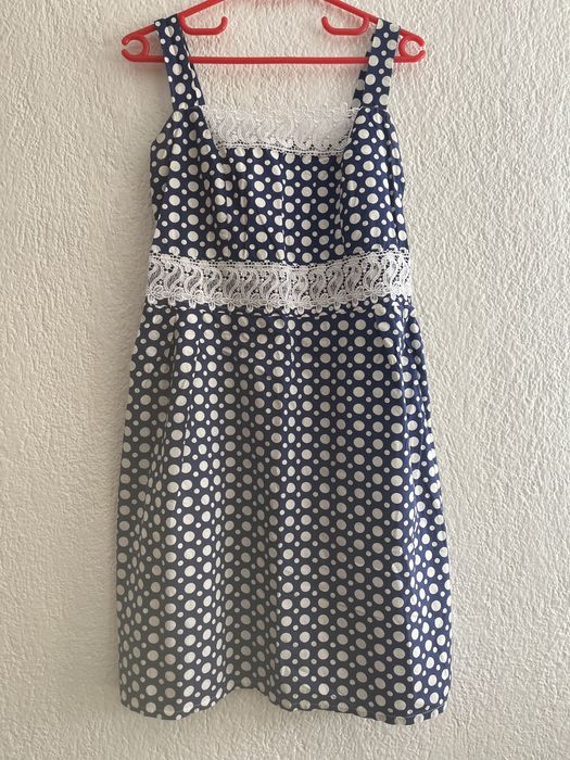 Лятна рокля с дантела на Катина