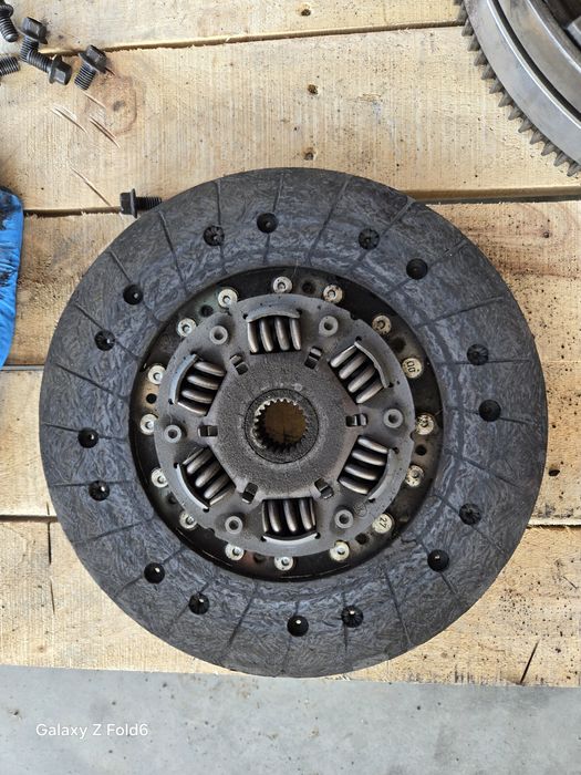 Мазда ЦХ-7 съединител/Mazda CX-7 2.2D  174