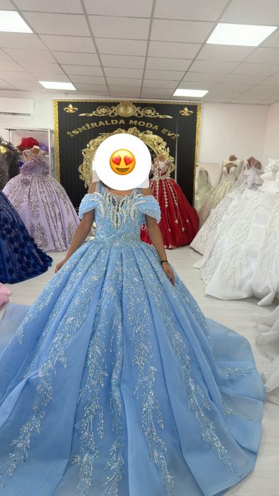 Годежна рокля запазена