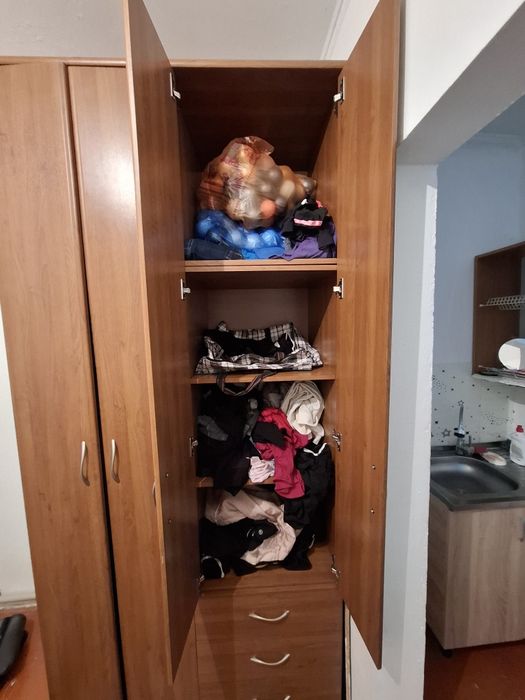 Шкаф длә прихошка