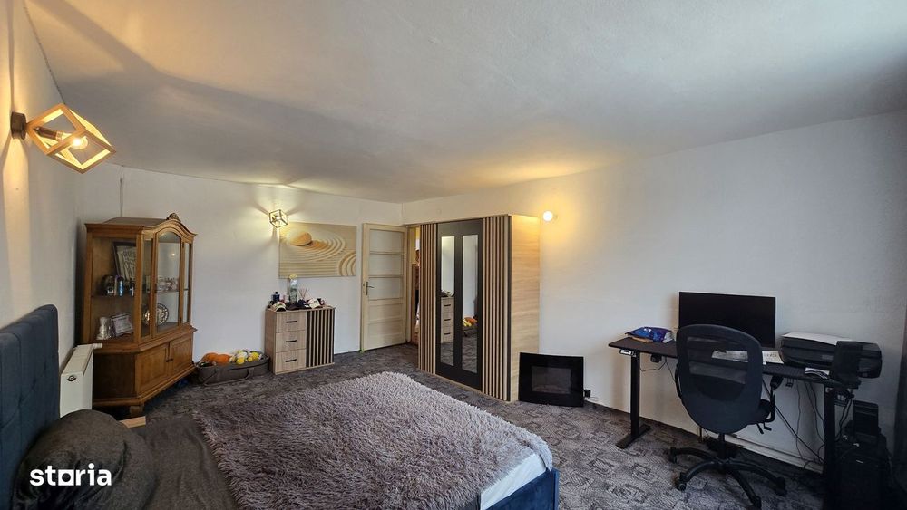 Casă cu 5 camere
